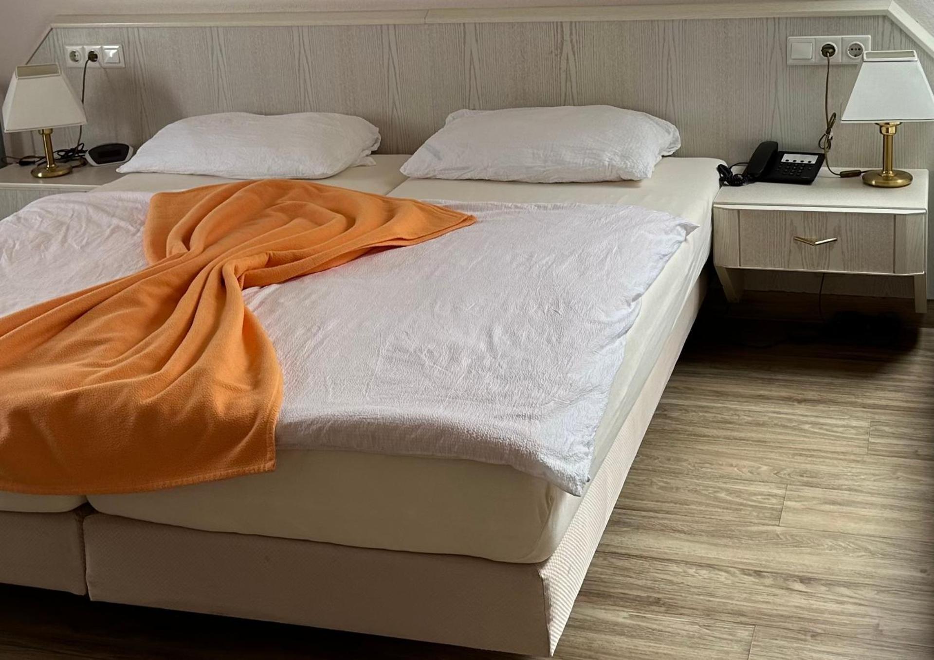 Hotel Garni Classico Aschaffenburg Bagian luar foto